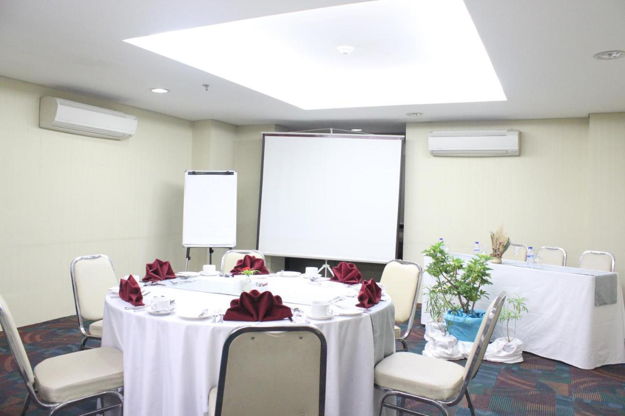 Hotel Sahid Mutiara Karawaci à Tangerang Extérieur photo